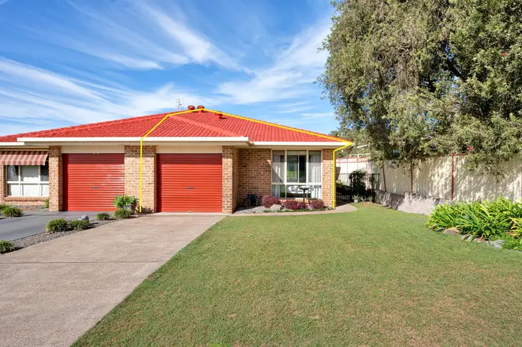 Third view of Homely house listing, 2/4 Pondee Place, Toronto NSW 2283