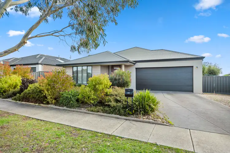 23 Jessie Evelyn Crescent, Kyneton VIC 3444