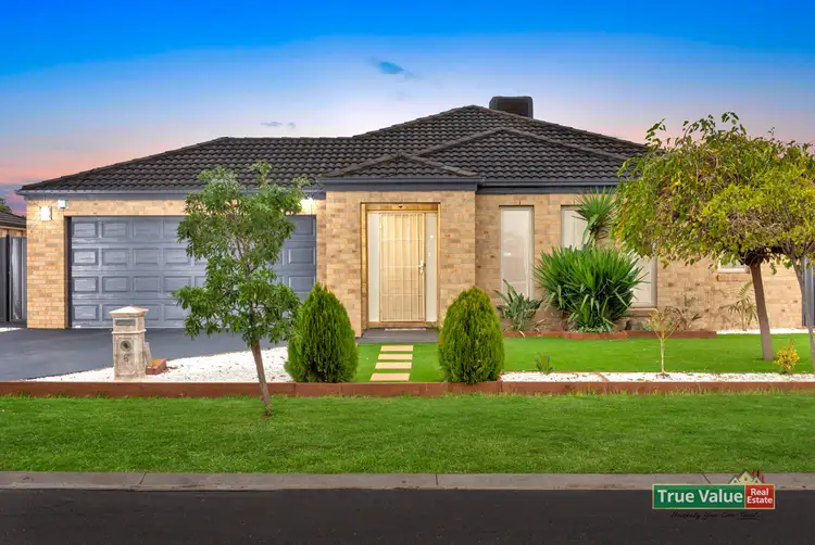 6 Carisbrook Circuit