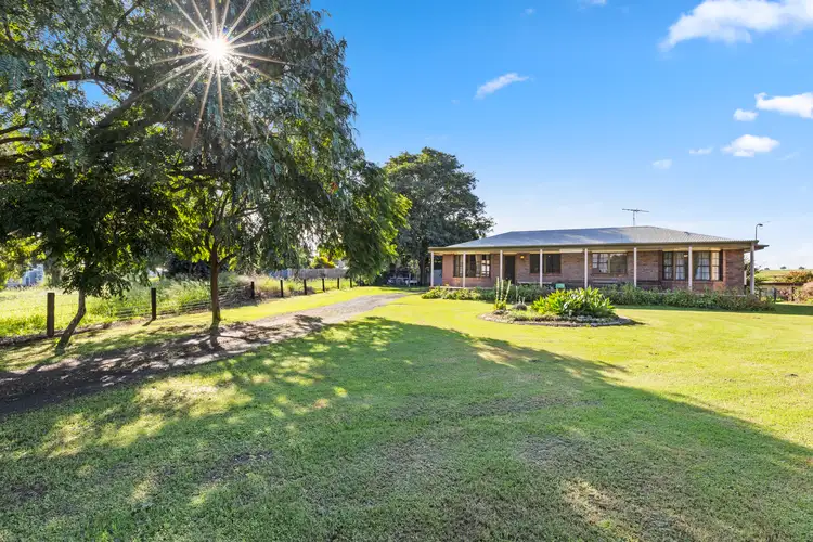 24 Queen Street, Harrisville QLD 4307