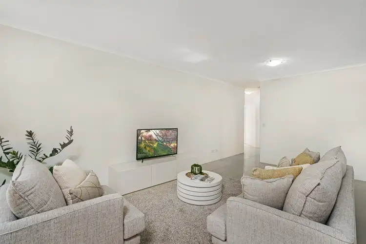 Fourth view of Homely unit listing, 2/189 Surf Parade, Surfers Paradise QLD 4217