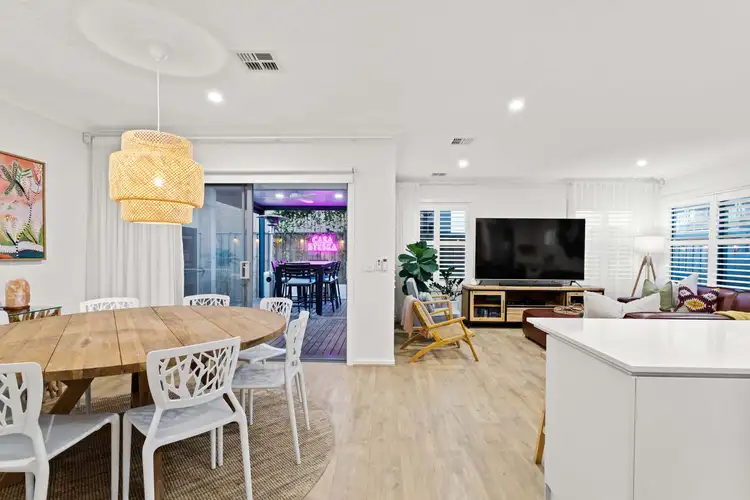 43 Plymouth Boulevard, Clyde North VIC 3978