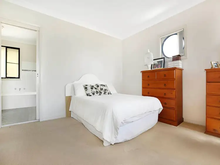 Fourth view of Homely townhouse listing, 5/17-19 Robertson Street, Coniston NSW 2500