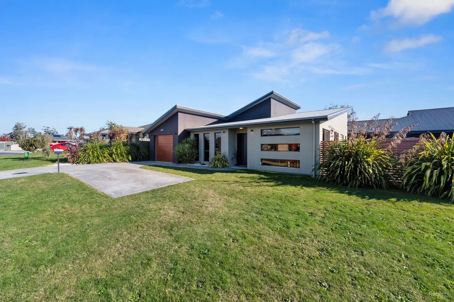 Main view of Homely unit listing, 2/34 Reibey Street, Latrobe TAS 7307