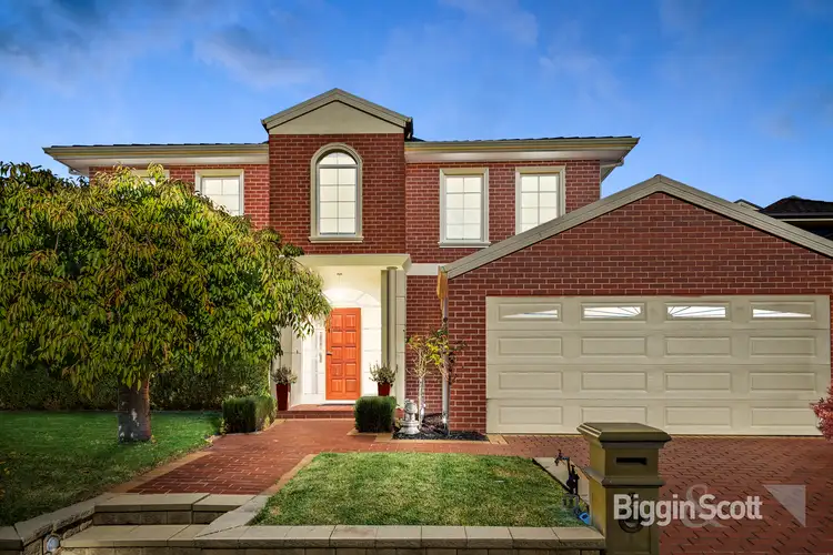 2 Naismith Court, Rowville VIC 3178