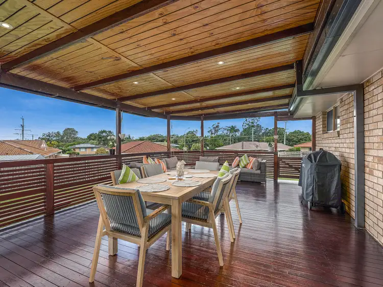 73 Rumsey Drive, Raceview QLD 4305