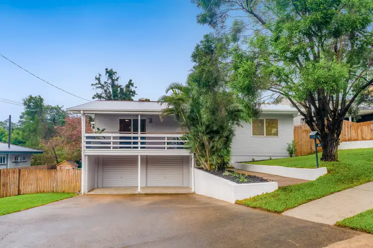 32 Anora Crescent, Ferny Hills QLD 4055