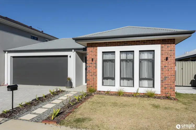 15 Delaronde Drive, Success WA 6164