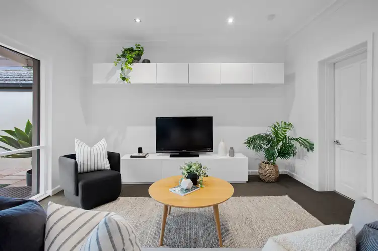 Third view of Homely house listing, 1 Waller Court, Cheltenham VIC 3192