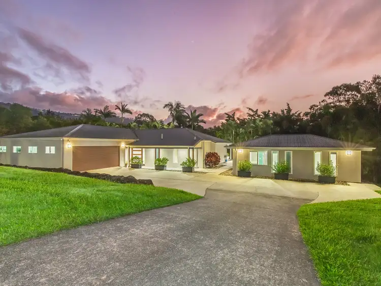 9 Charles Kurz Drive, Worongary QLD 4213