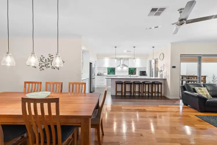 Sixth view of Homely house listing, 9 Woronora Close, Maida Vale WA 6057