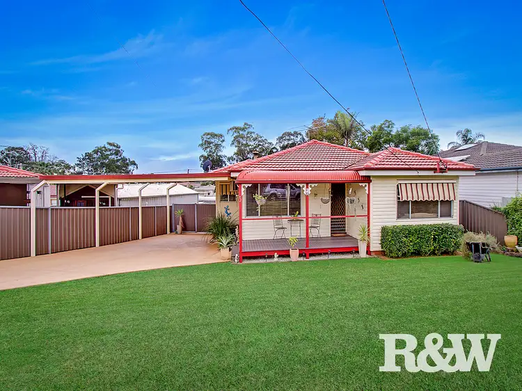 3 Boxer Place