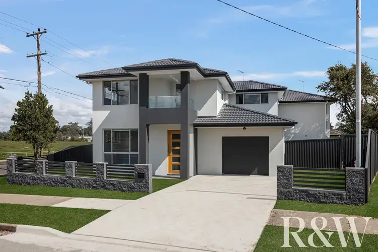 56 Noumea Street, Lethbridge Park NSW 2770