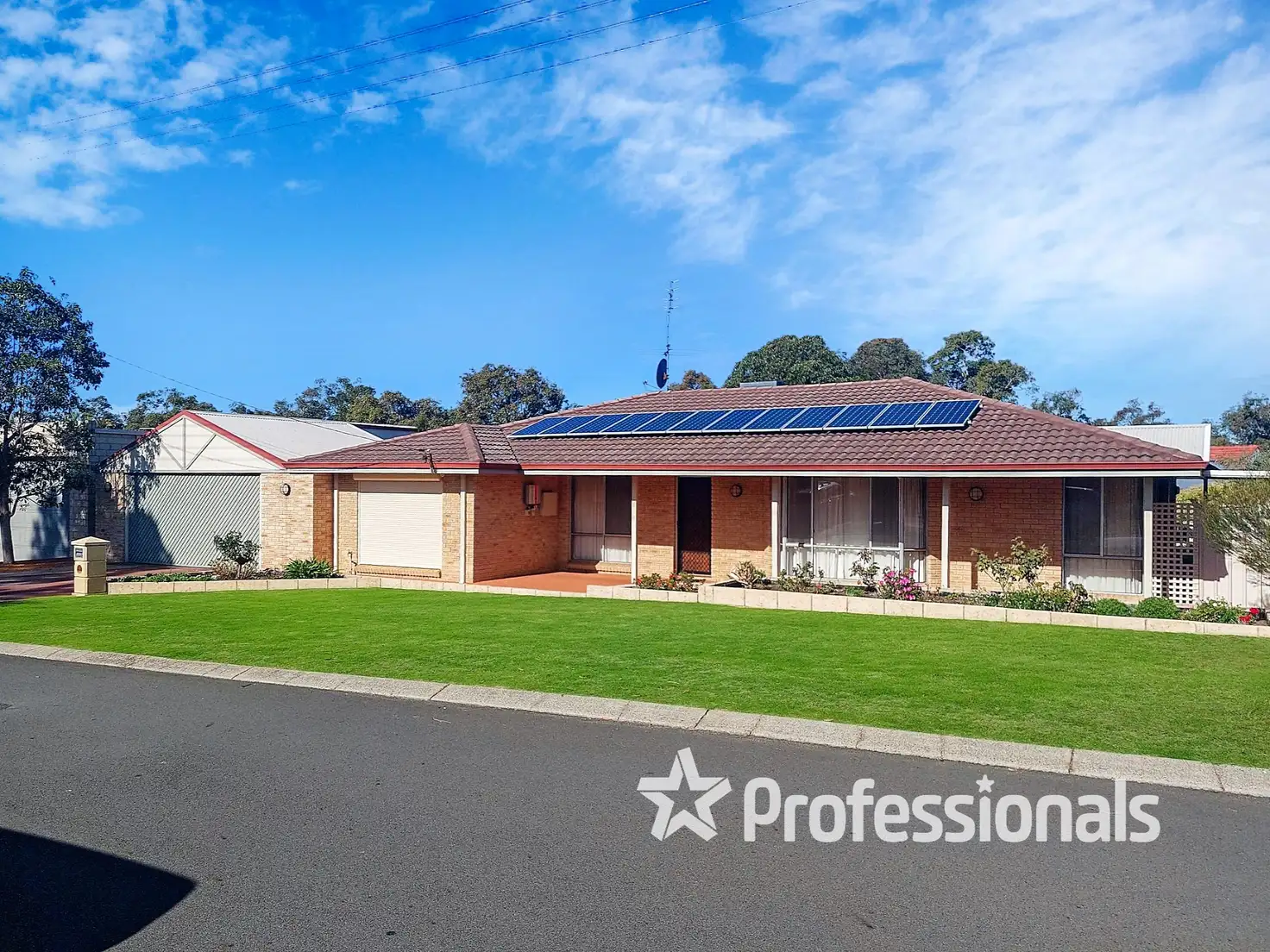 Main view of Homely house listing, 53 Whatman Way, Australind WA 6233