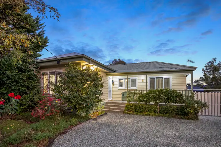 10 Doysal Avenue, Ferntree Gully VIC 3156
