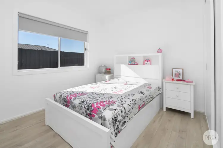 Fifth view of Homely house listing, 8 Mullingar Drive, Alfredton VIC 3350