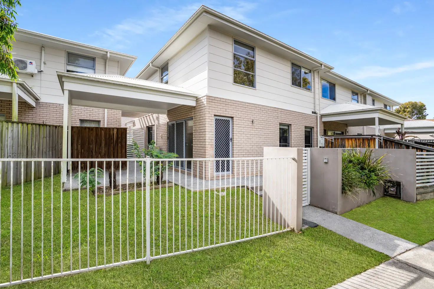 Main view of Homely house listing, Unit 2/4 Tea Trees Avenue, Springfield Lakes QLD 4300