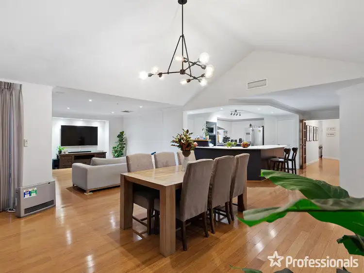 Fourth view of Homely house listing, 18 Rankin Meander, Baldivis WA 6171