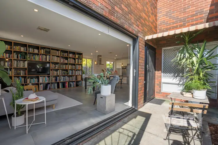 11B Dorothy Street, Fremantle WA 6160