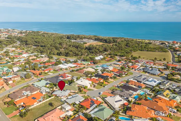 7B Plover Rise, Halls Head WA 6210