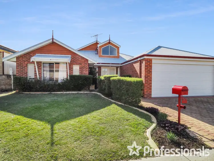 16 Miramare Boulevard, Currambine WA 6028