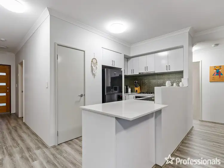 Second view of Homely house listing, 18 Tallon Loop, Baldivis WA 6171