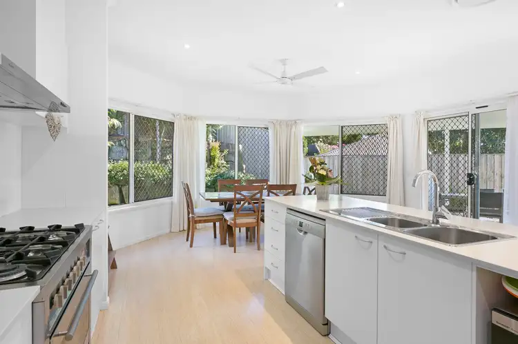 1 Glenwood Green Court, Mudgeeraba QLD 4213
