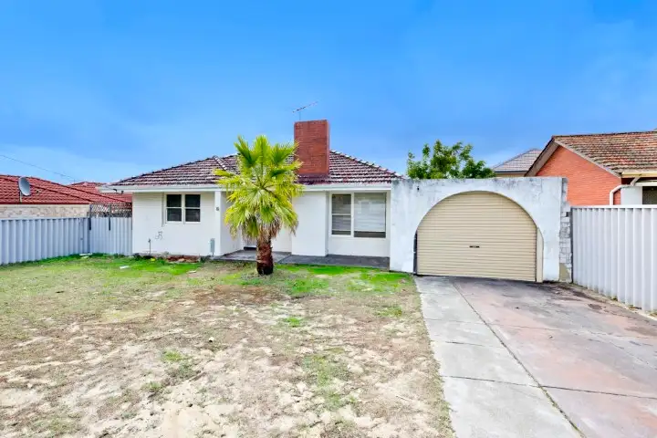 Fifth view of Homely house listing, 15 Horsham Way, Nollamara WA 6061