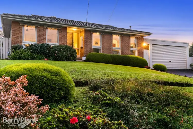 3 Custer Grove, Bayswater North VIC 3153