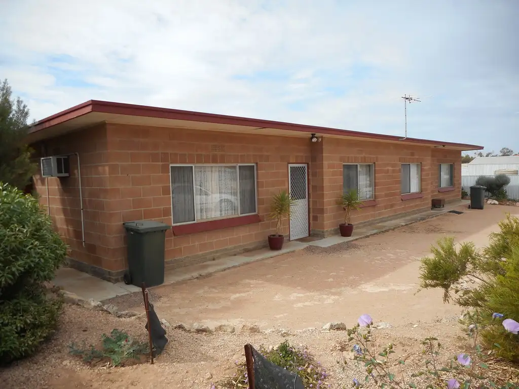 Main view of Homely block of units listing, 1 & 2 36 East Tce, Ceduna SA 5690