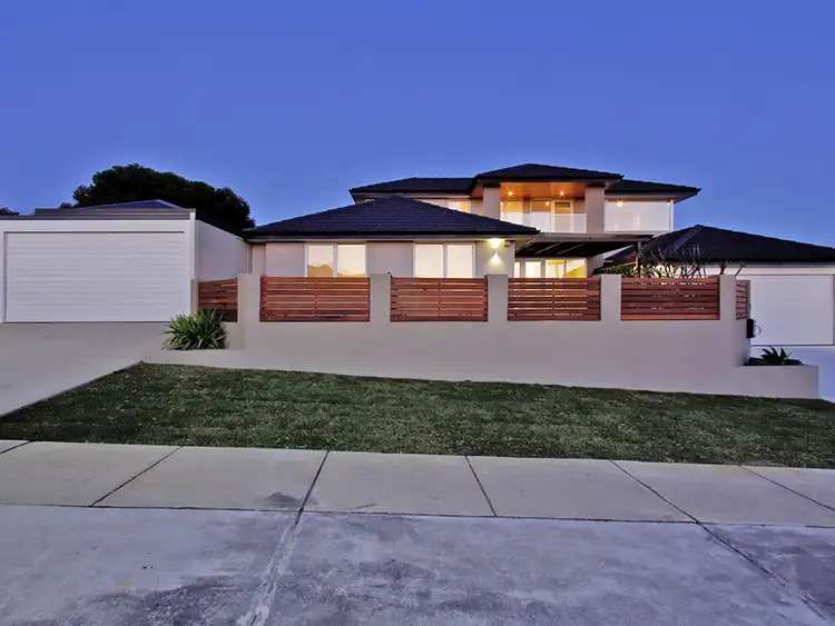 16 Kaufman Avenue, Ocean Reef WA 6027