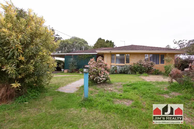 33 Hollybush Way, Kelmscott WA 6111