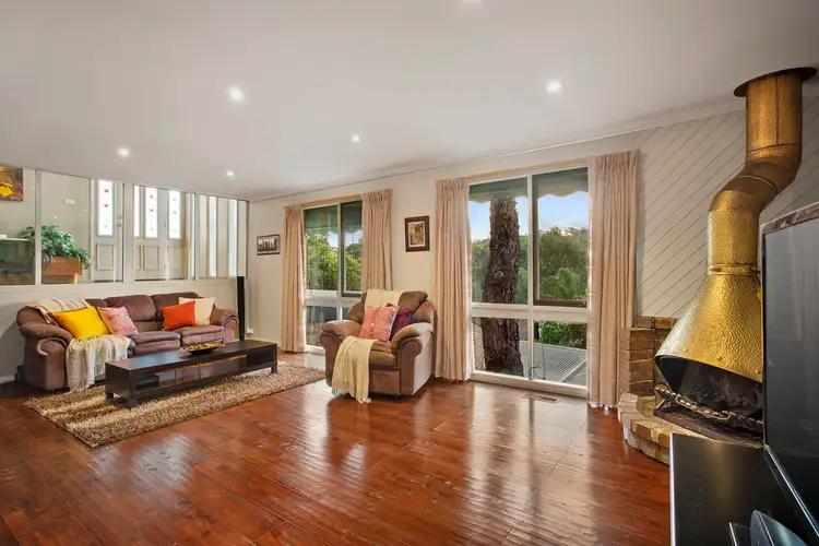 Fourth view of Homely house listing, 2 Tracey Place, Greensborough VIC 3088