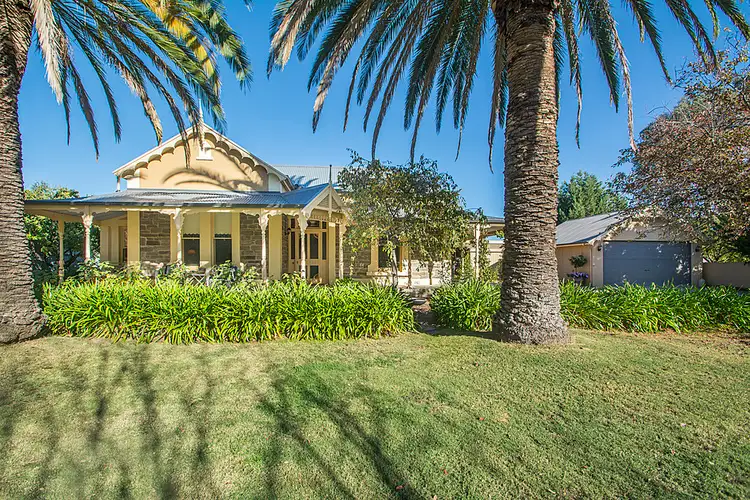 23 Hope Street, Clare SA 5453