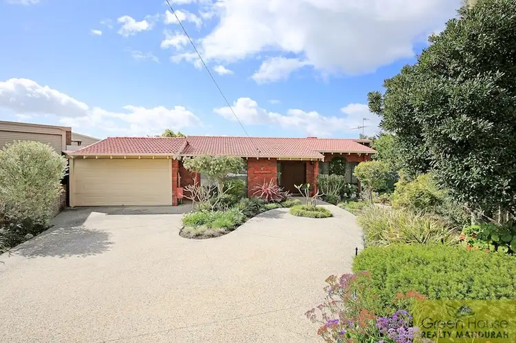4 Coombs Place, Mandurah WA 6210