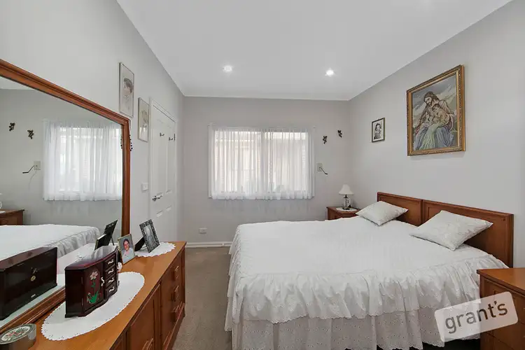 Sixth view of Homely house listing, 6/130 Kennington Park Drive, Endeavour Hills VIC 3802