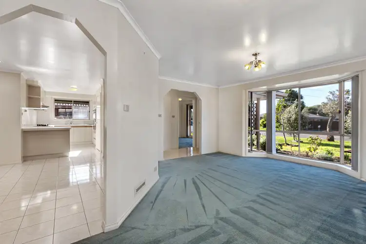 Second view of Homely house listing, 5 Mark Court, Seabrook VIC 3028