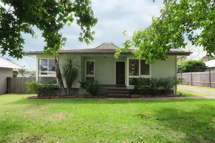 48 Meroo Road, Bomaderry NSW 2541