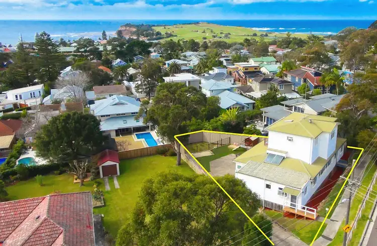 33 Anzac Avenue, Collaroy NSW 2097