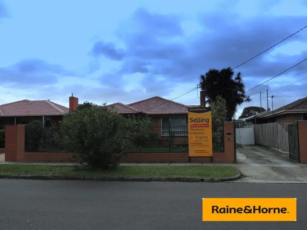 Main view of Homely house listing, 15 Laemmle Street, Dandenong North VIC 3175