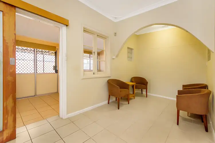 Sixth view of Homely house listing, 2 Isobel Street, Bentley WA 6102