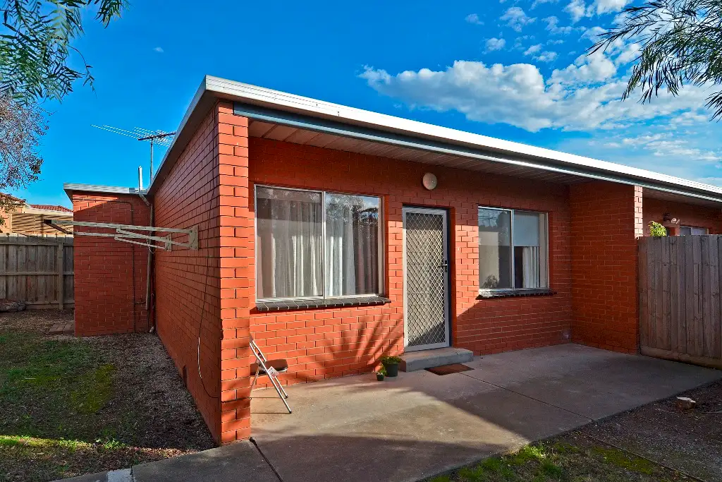 Main view of Homely house listing, 6/17-19 Lime Crescent, Lara VIC 3212