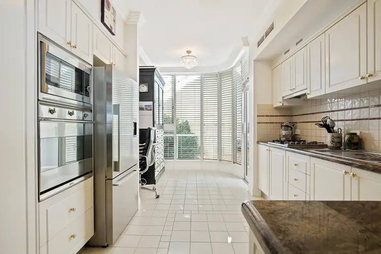 Sixth view of Homely apartment listing, 8/32 Macrossan Street, Brisbane City QLD 4000