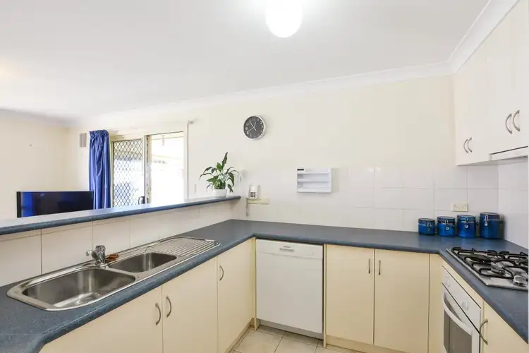 Fifth view of Homely house listing, 7 Mercedes Court, Hackham SA 5163