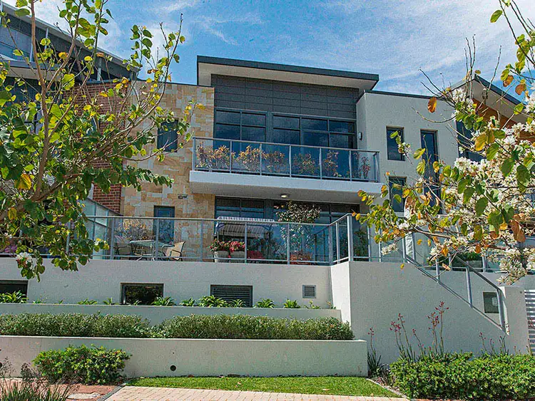 10/8 Hordern Street, Victoria Park WA 6100