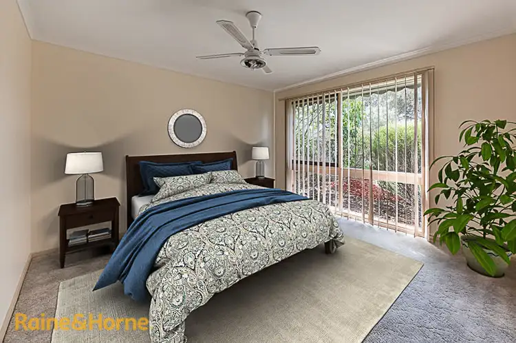 Sixth view of Homely house listing, 2 Scullin Court, Sunbury VIC 3429