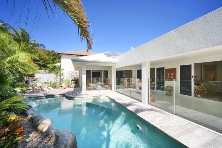 17 Greenside Court, Peregian Springs QLD 4573