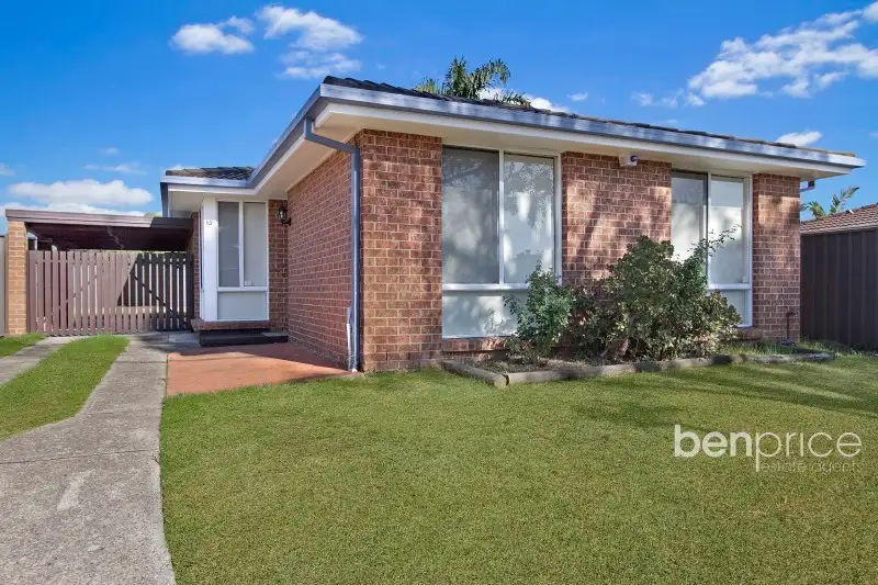 Main view of Homely townhouse listing, 13/8 Plunkett Cres, Mount Druitt NSW 2770