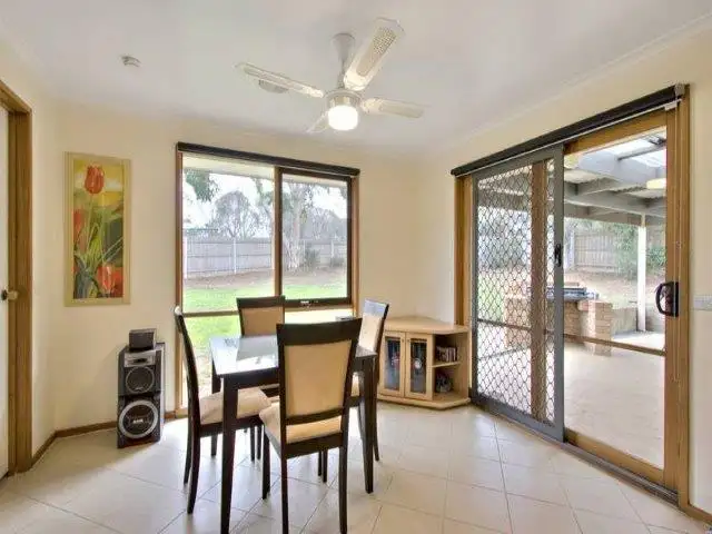 Seventh view of Homely house listing, 3 Lauder Place, Berwick VIC 3806