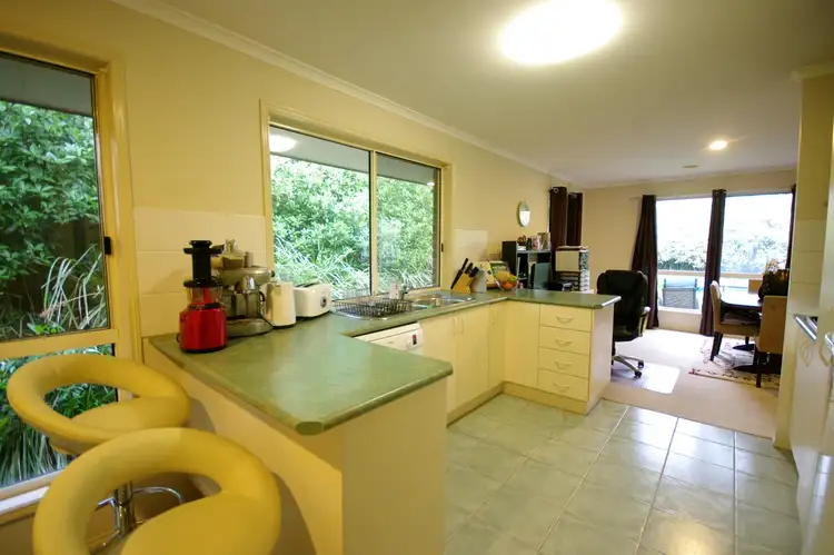 Fifth view of Homely house listing, 39 Lawson Way, Endeavour Hills VIC 3802